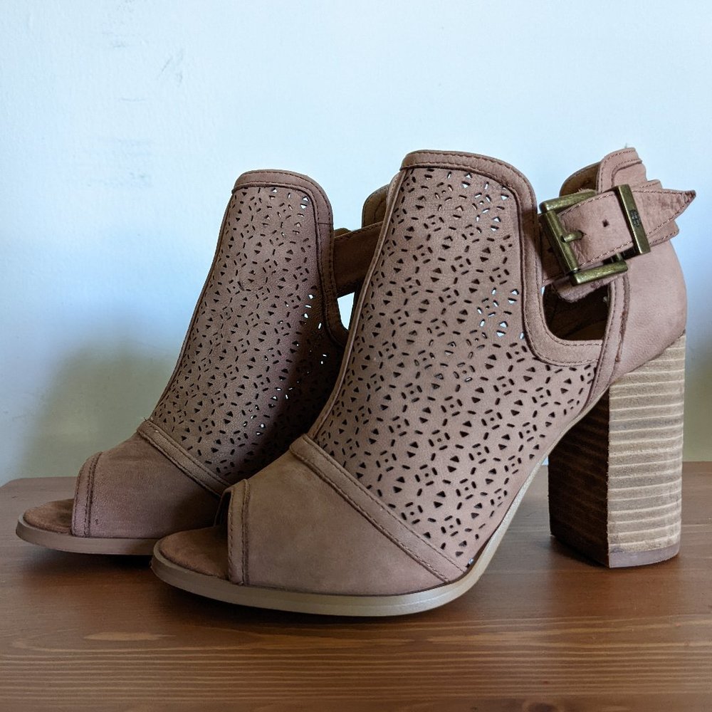 Tommy Hilfiger Block Heels